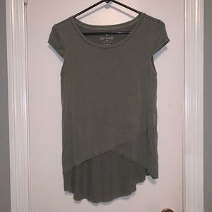 American Eagle high-low soft & sexy shirt